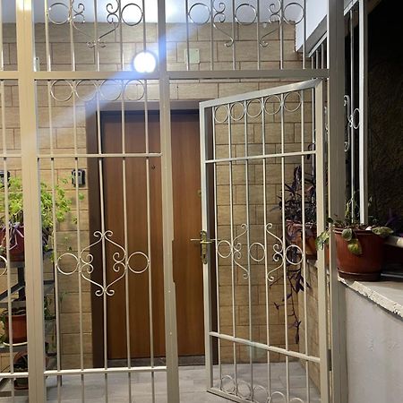 Warm Apartment In The Center Of Tirana City Экстерьер фото