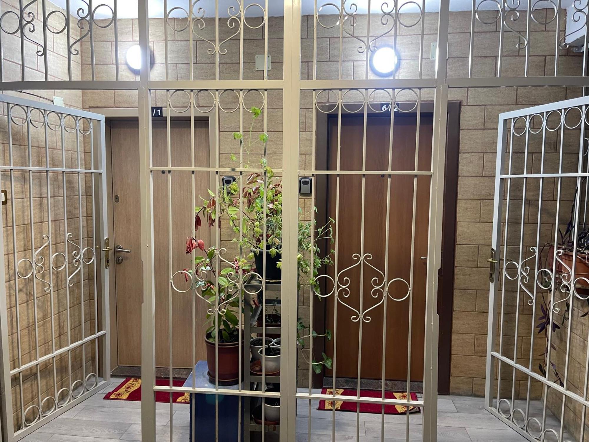 Warm Apartment In The Center Of Tirana City Экстерьер фото